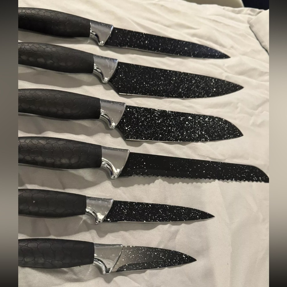 7-pc Black Marble Kitchen Knives w/ Block